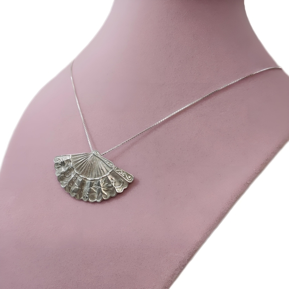 Vintage Sterling Silver French Hand Fan Brooch Necklace Pendant - Picture 5 of 12